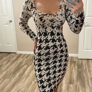 Guess Sweater Dress - Small